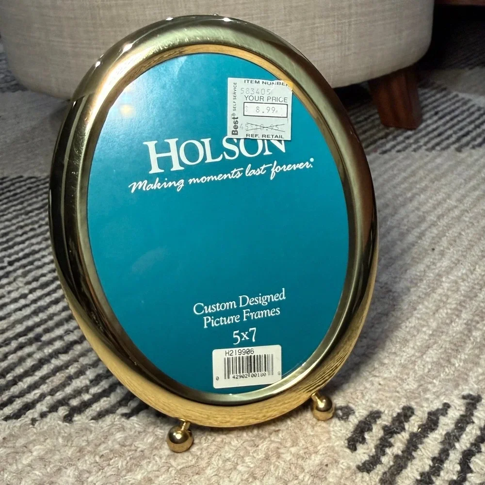 Holson 5x7 Oval Brass Tone Picture Frame Tabletop Vintage Style Ball Feet